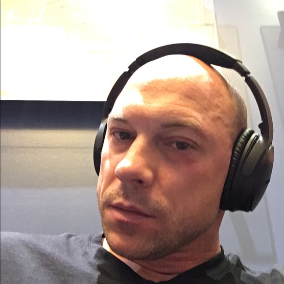 Meet your Posher, Christopher - Picture 1 of 1